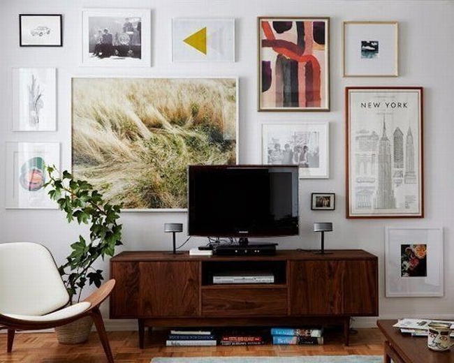 jak ukryć telewizor w salonie ukryty telewizor we wnętrzu w domu inspiracje design pomysły rozwiązania 27