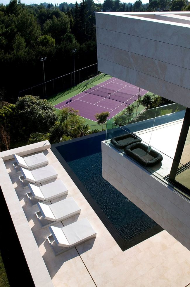 luksusowa-willa-z-basenem-dom-marzen-willa-marzen-design-inspiracje-nowoczesne-domy-luksusowa-rezydencja-nowoczesna-willa-modern-architecture-modern-house-with-pool-111