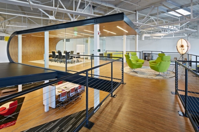 nowoczesne biuro kreatywna przestrzeń biurowa inspiracje pomysły realizacja kreatywne biuro nowoczesne 12