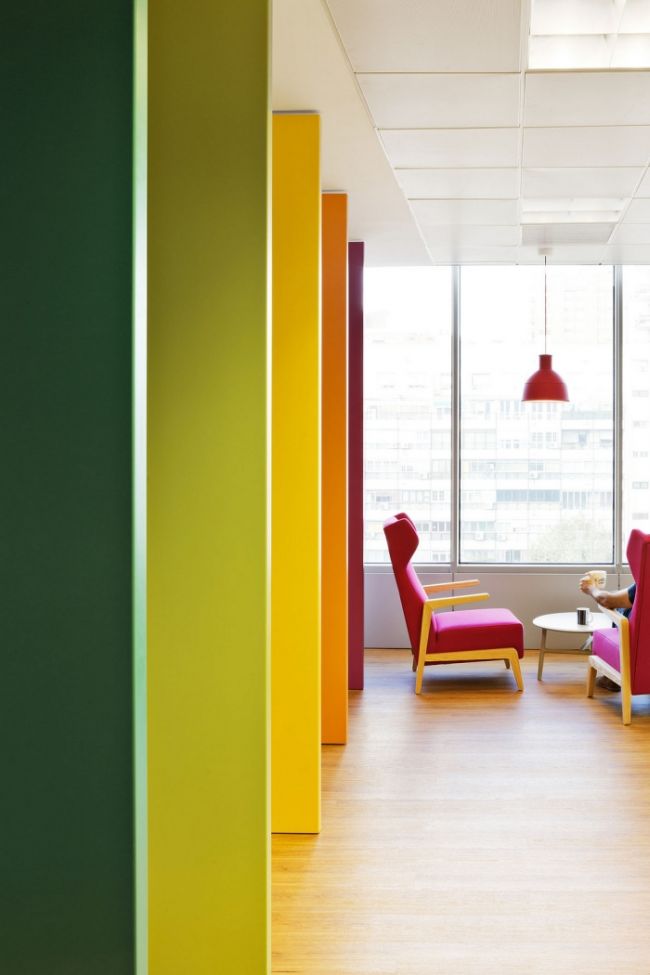 nowoczesny-design-biura-nowoczesne-biuro-nowoczesne-wnetrze-biura-inspiracje-design-inspirujace-biuro-nowoczesne-wnetrze-biurowe-kreatywna-przestrzen-biurowa-15
