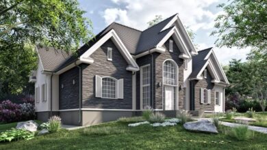 Nowoczesny dom jednorodzinny z elegancką architekturą, otoczony zielenią, idealny dla rodzin szukających komfortowego rozwiązania, inspiracja dla projektowania domów prywatnych, odnawialne technologie i energooszczędność.